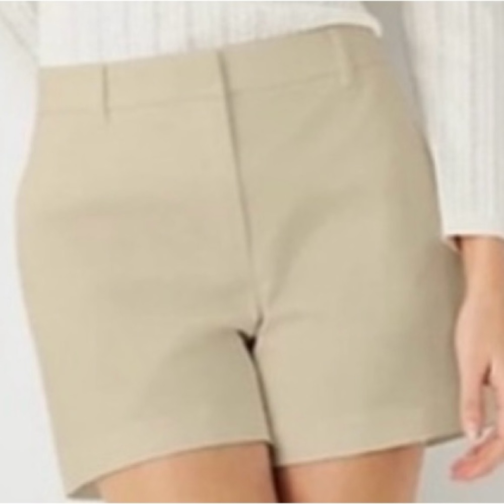 NWOT Ann Taylor City Shorts